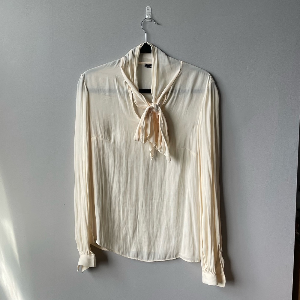 Zara Blouse 💛